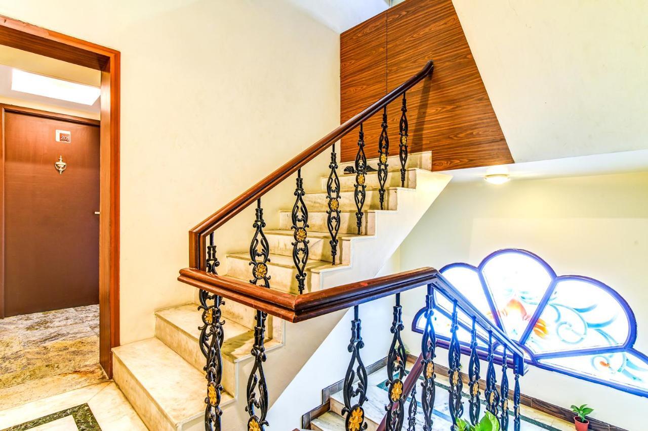 Fabexpress Nestlay Rooms - 100M From Velammal Hall, Moggappair Madras Buitenkant foto
