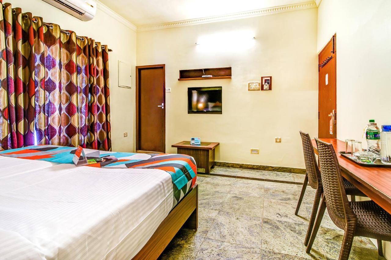 Fabexpress Nestlay Rooms - 100M From Velammal Hall, Moggappair Madras Buitenkant foto